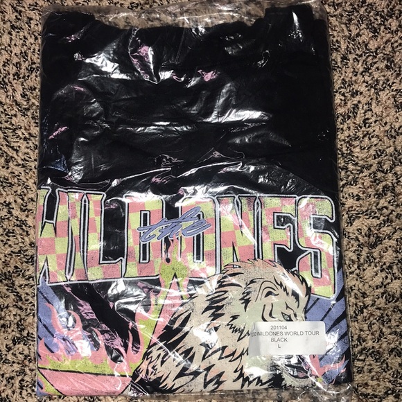 🐠RECYCLED KARMA- ODDPEOPLE- The Wild Ones Live Tour Band Tee Size Large | NWT! - Picture 2 of 4